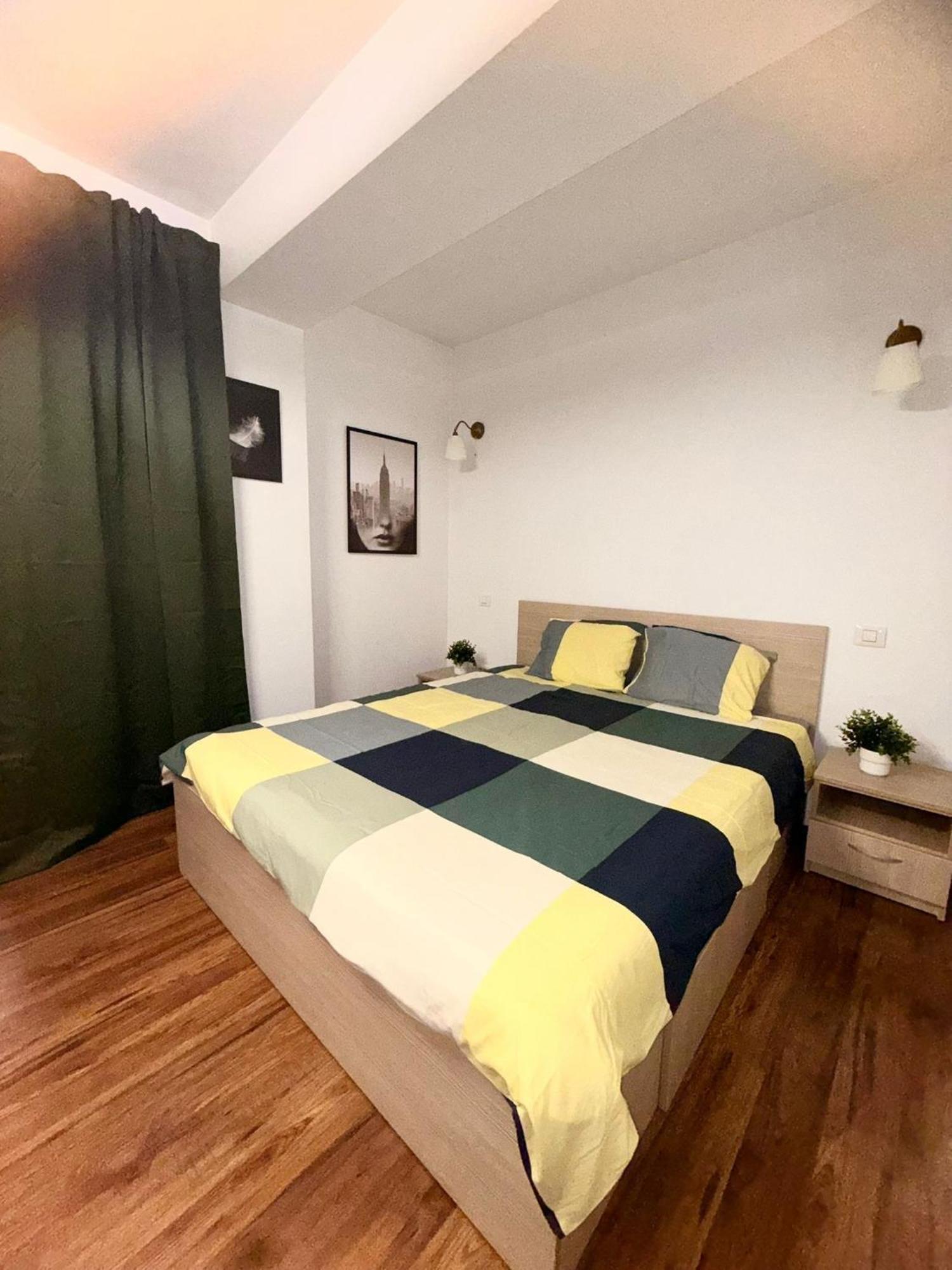 Cozy Apartment With Self Check-In Near Promenada Mall And Verdi Park Bucharest Luaran gambar